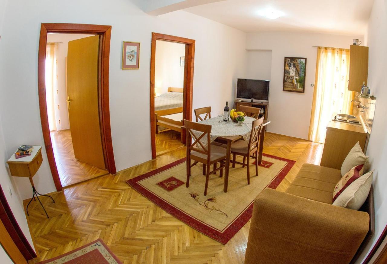 Apartments Angela ブドヴァ エクステリア 写真