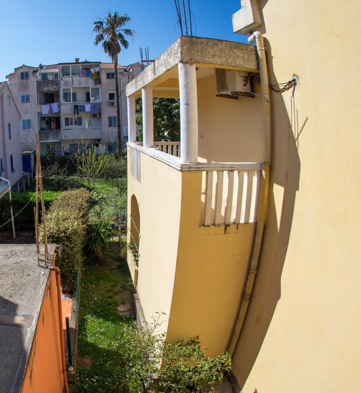 Apartments Angela ブドヴァ エクステリア 写真