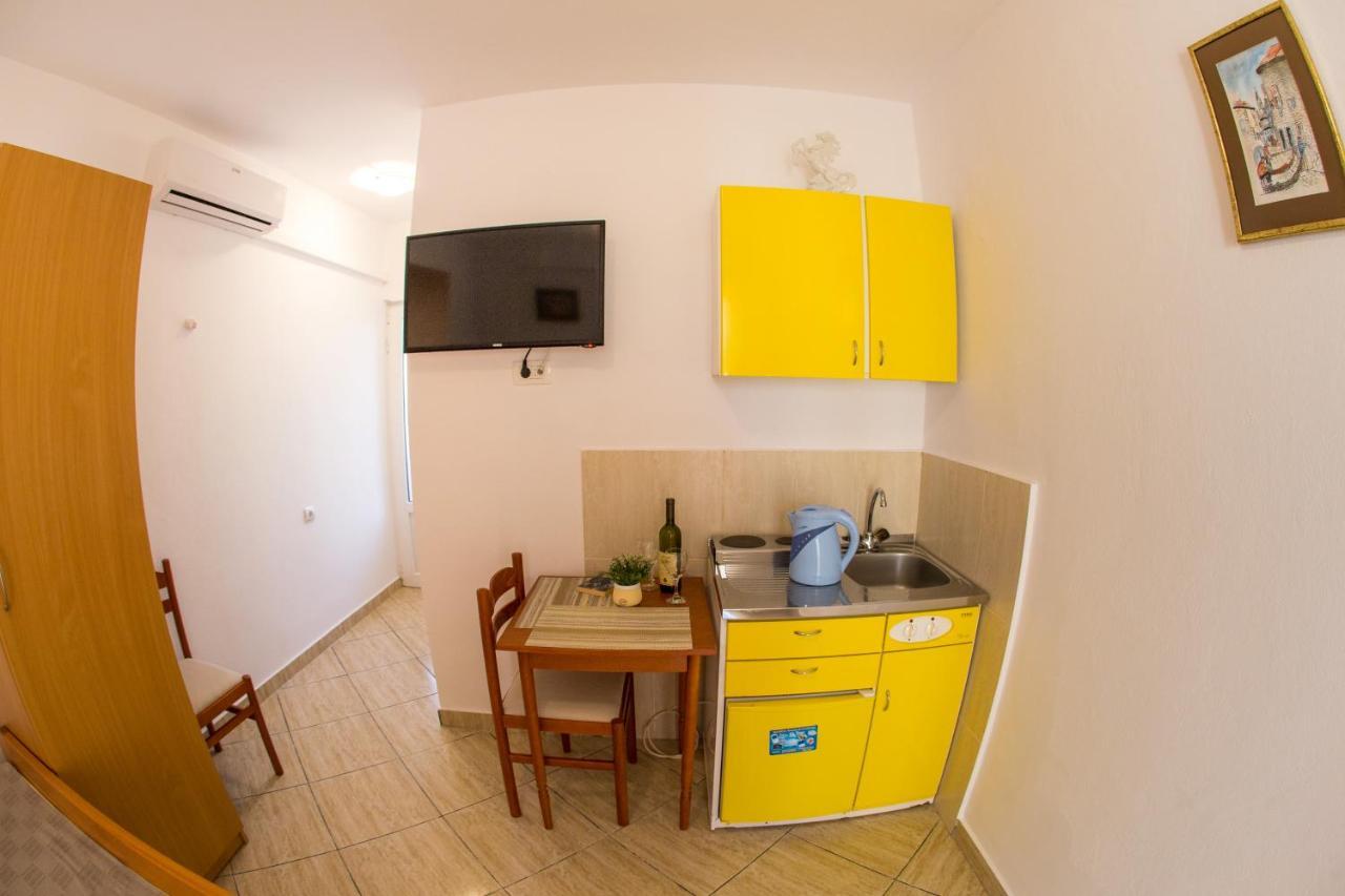 Apartments Angela ブドヴァ エクステリア 写真